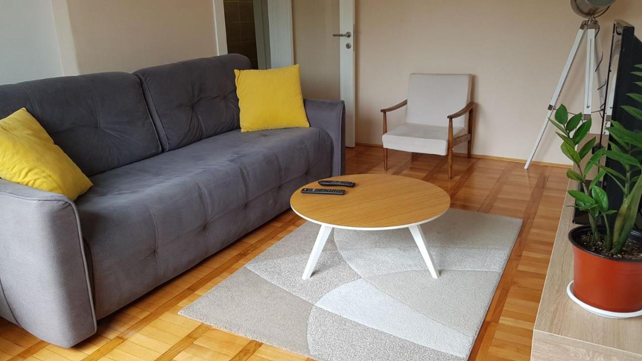 Apartman No.5 Novi Sad Exterior foto