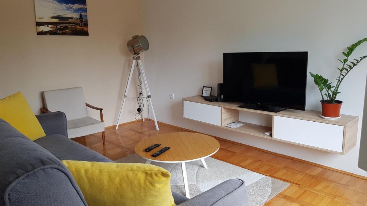 Apartman No.5 Novi Sad Exterior foto